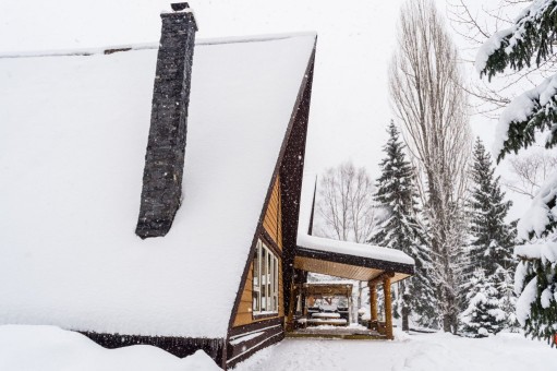 Silvertip_Lodge_winter5
