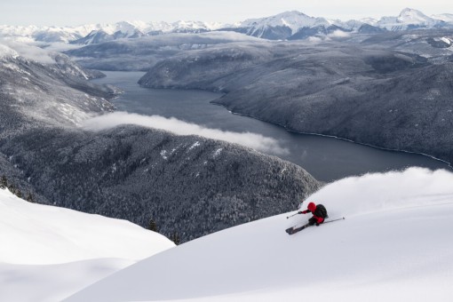 Mark Abma Heli-Skiing Silvertip 2025-7